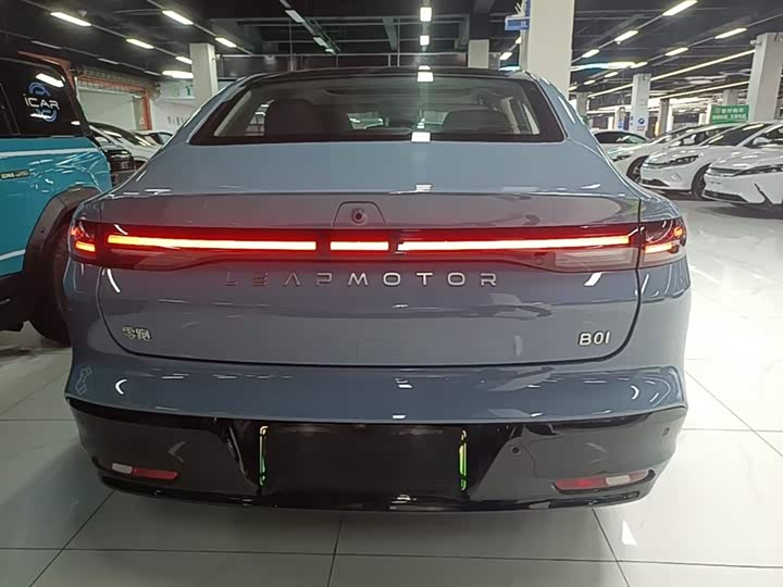 Leapmotor B01 2025 2025款 550激光雷达版