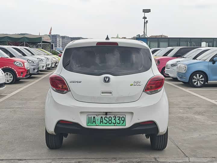 Changan BenBen E-Star 2021 2021款 国民版 心怡版（快充版）磷酸铁锂（31.18kWh）