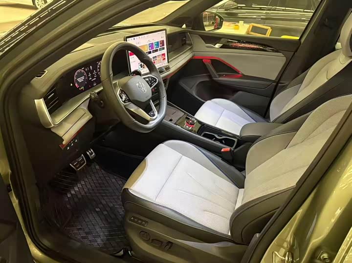 Фото 4 - Volkswagen Tayron