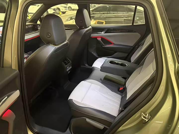 Фото 6 - Volkswagen Tayron