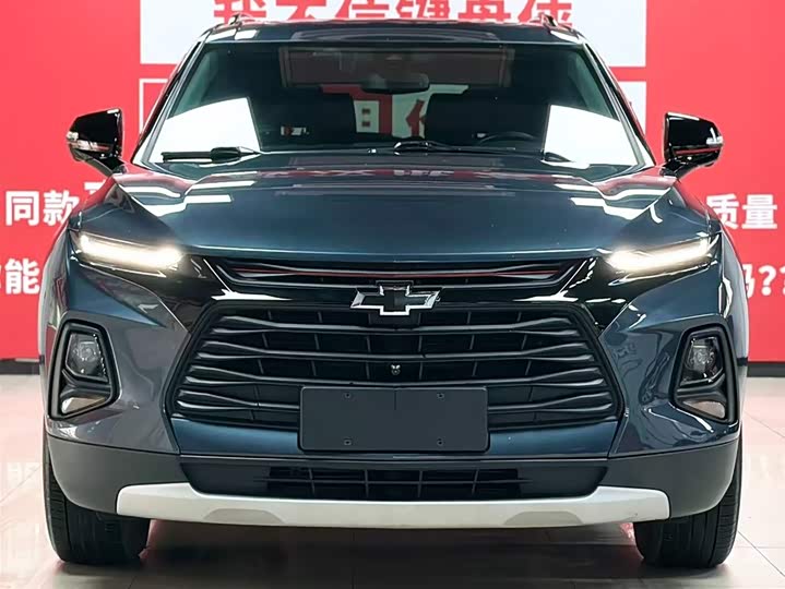 صورة 2 - Chevrolet Blazer