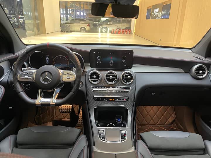 Zdjęcie 5 - Mercedes-Benz GLC-Class Coupe AMG