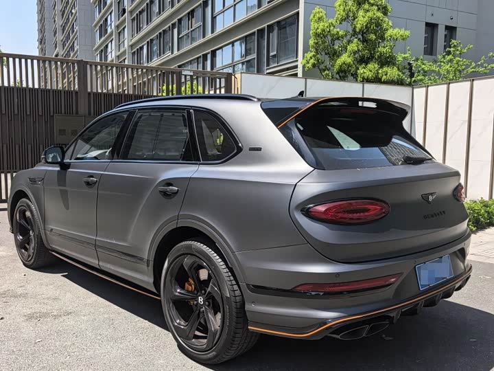 Bentley Bentayga 2024 2024款 4.0T V8 S 炫黑版