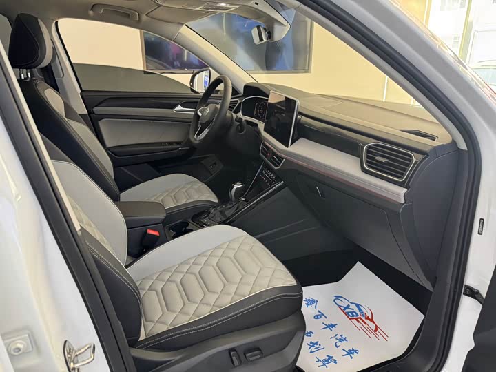 Volkswagen Tayron 2024 2024款 300TSI 两驱豪华Plus进阶版
