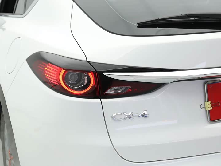 Mazda CX-4 2021 2021款 2.0L 自动两驱蓝天活力版