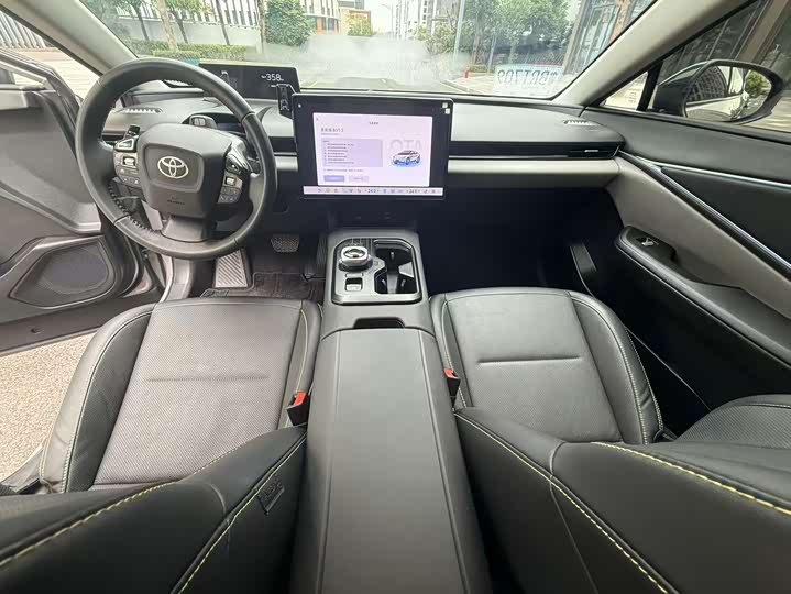 Toyota bZ5 2025 2025款 550 PRO