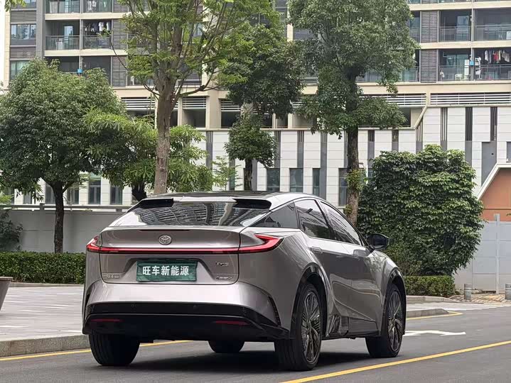 Toyota bZ5 2025 2025款 550 PRO