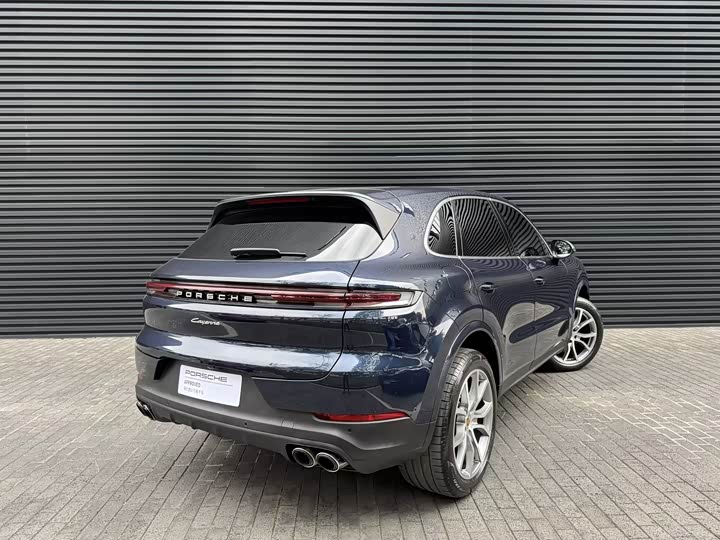 Фото 5 - Porsche Cayenne