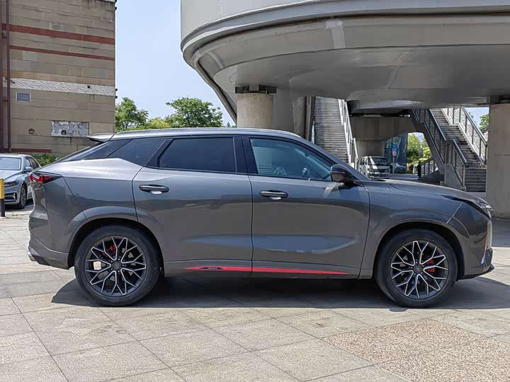 Changan Oshan Z6 2022 2022款 蓝鲸 1.5T DCT智领型