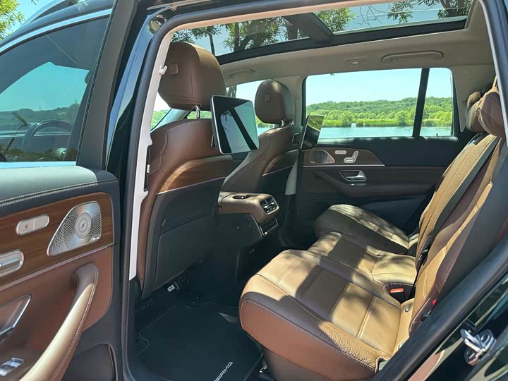 Photo 9 - Mercedes-Benz GLS-Class