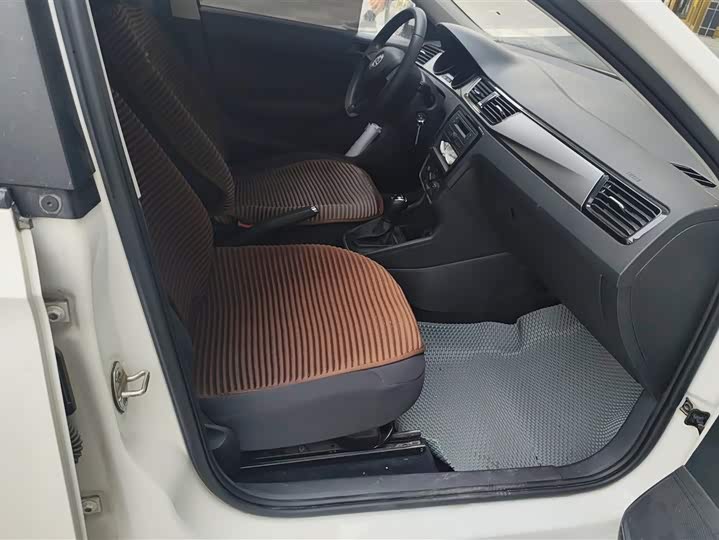 Skoda Rapid 2019 2019款 改款 1.5L 自动标准版 国VI
