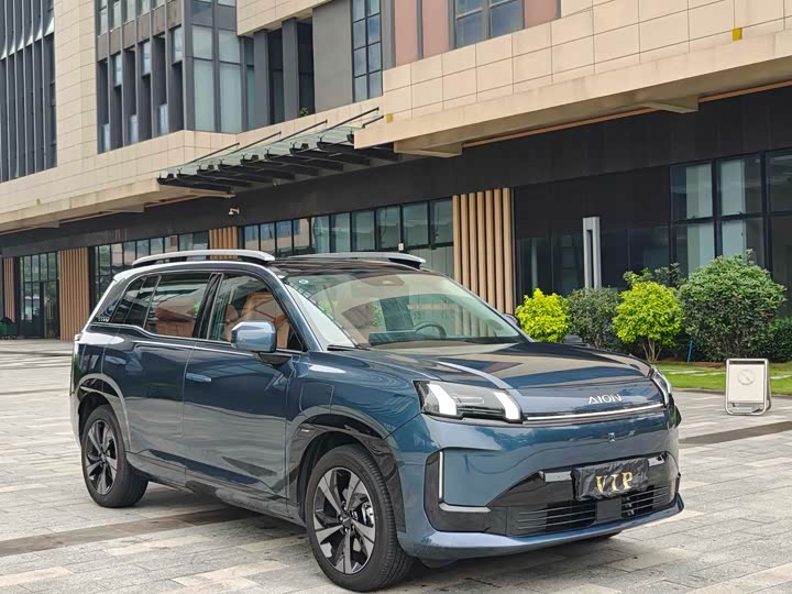 2026 GAC Aion V