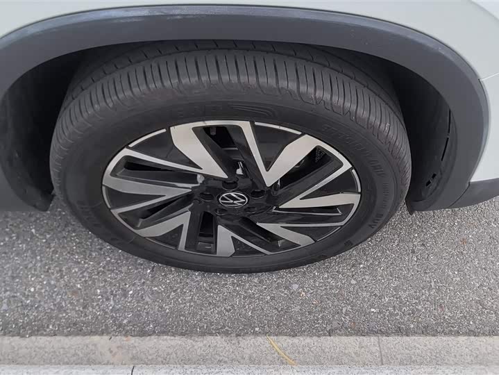 Фото 6 - Volkswagen Tayron