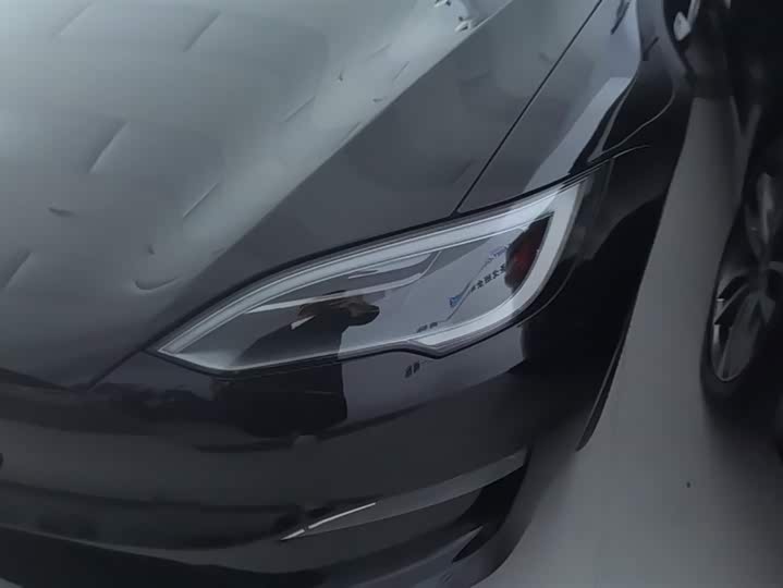 Tesla Model S 2023 2023款 三电机全轮驱动 Plaid版