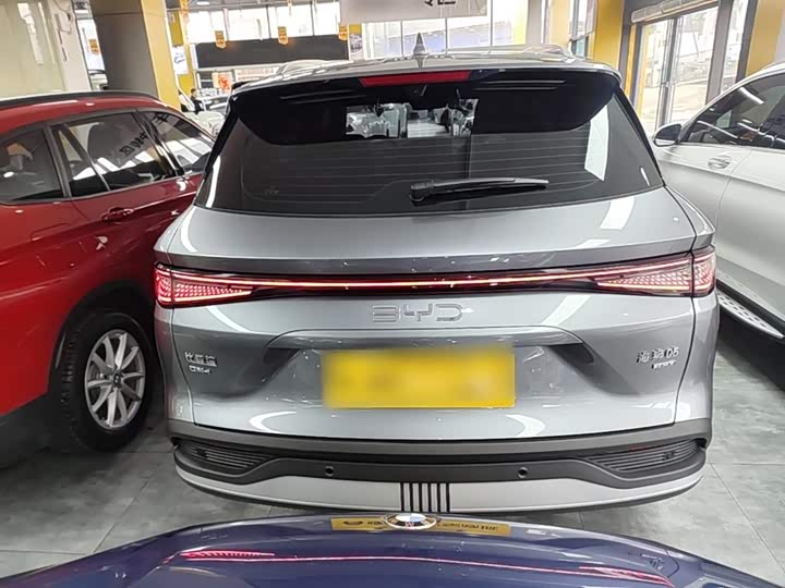 BYD Sea Lion 05 DM-i Hybrid 2025 2025款 DM-i 智驾版 115KM尊荣型