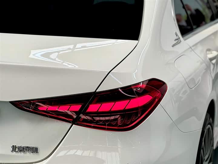 Zdjęcie 5 - Mercedes-Benz C-Class