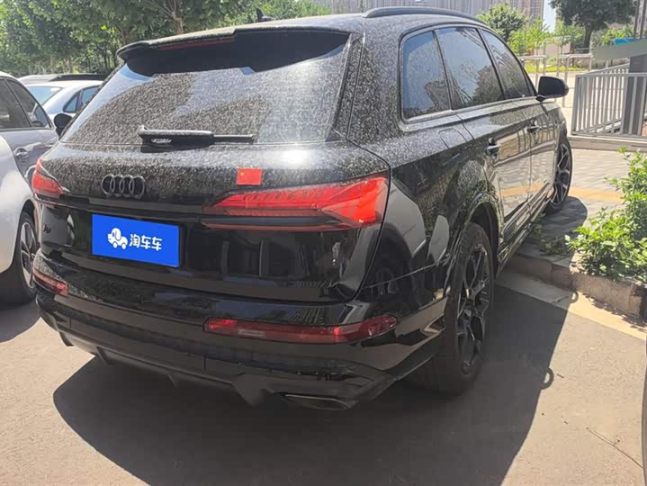 Audi Q7 2025 2025款 45 TFSI quattro S line黑武士型