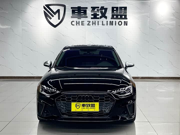 Фото 2 - Audi A4L