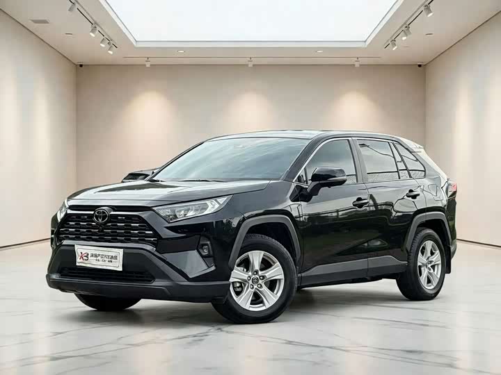 Toyota RAV4 2024 2024款 2.0L CVT两驱都市版