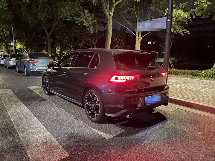 2025 Volkswagen Golf GTI