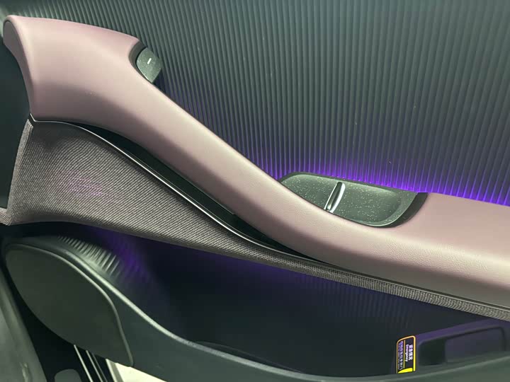 Фото 9 - Nio ET5T