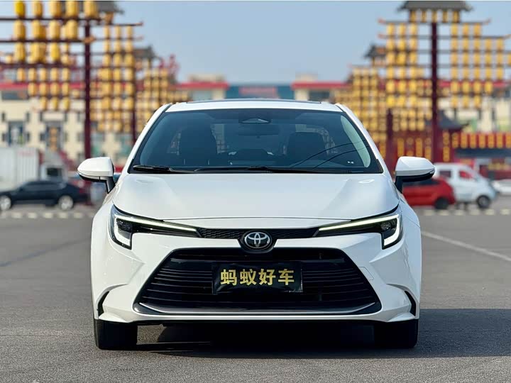 Toyota Levin 2024 2024款 智能电混双擎 1.8L 豪华版