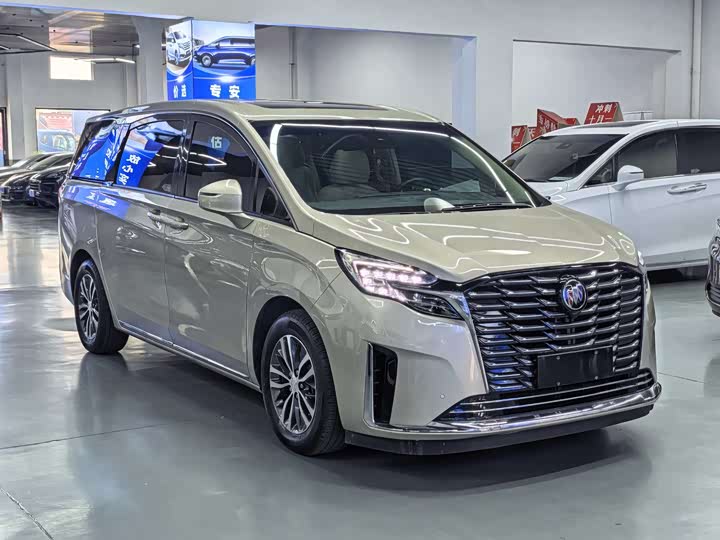 Zdjęcie 2 - Buick GL8 ES