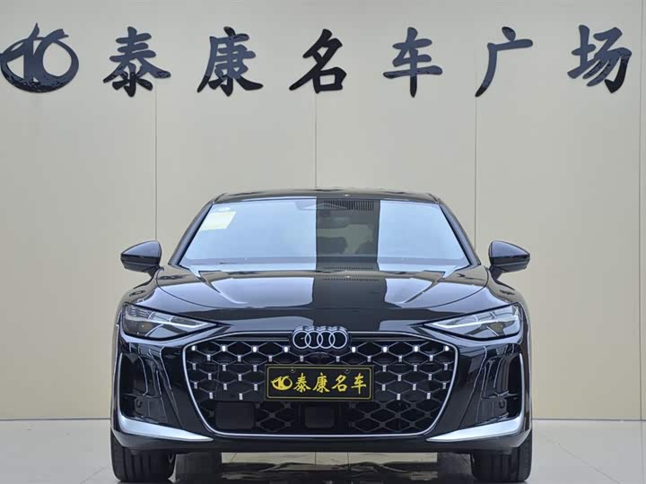 Audi A6L 2026 2026款 2.0T 尊享型