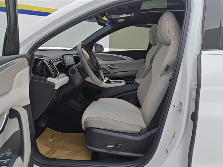 Zdjęcie 9 - BYD Song Pro Hybrid