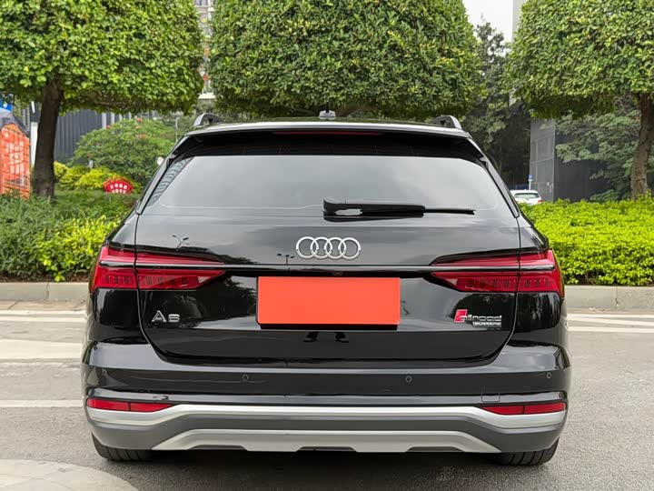 Audi A6 2022 2022款 allroad quattro 探索家 55 TFSI 尊享越野型