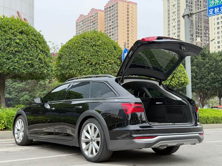 Audi A6 2022 2022款 allroad quattro 探索家 55 TFSI 尊享越野型