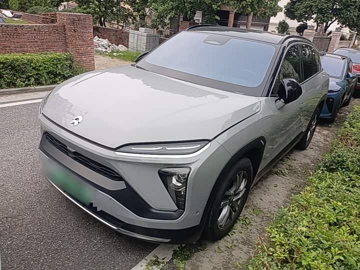 Фото 2 - Nio ES6