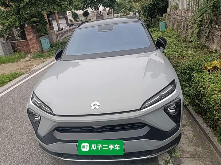 Фото 3 - Nio ES6