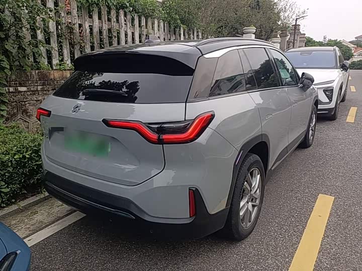 Фото 7 - Nio ES6