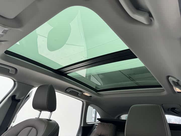 Фото 9 - BMW X1