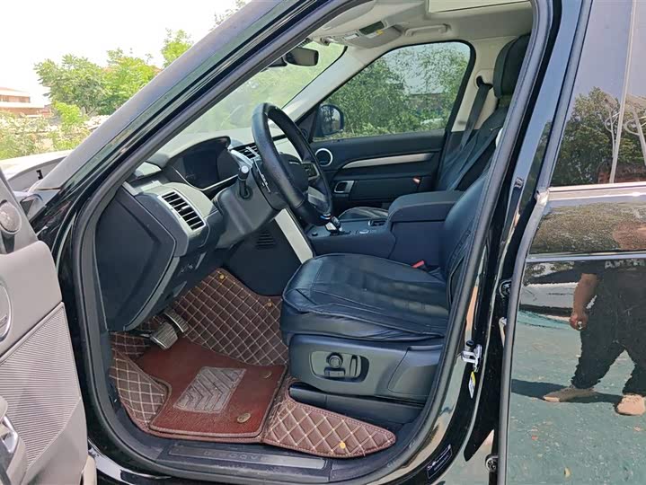 Photo 9 - Land Rover Discovery