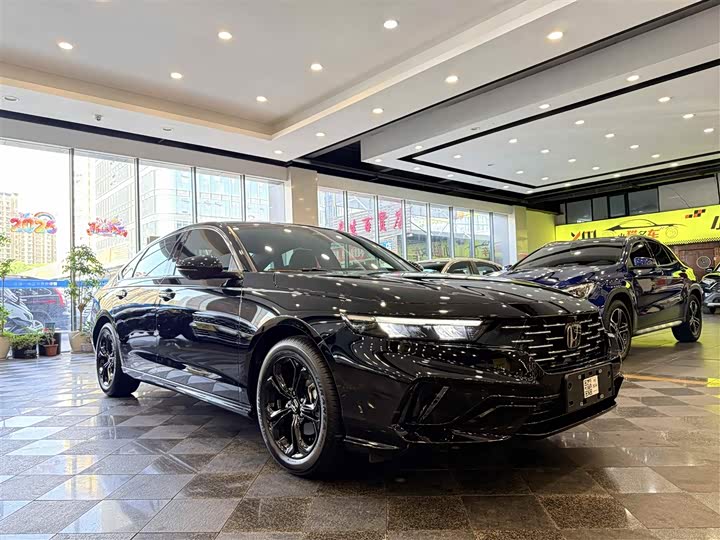 Honda Accord 2025 2025款 运动系列 260TURBO 豪华版