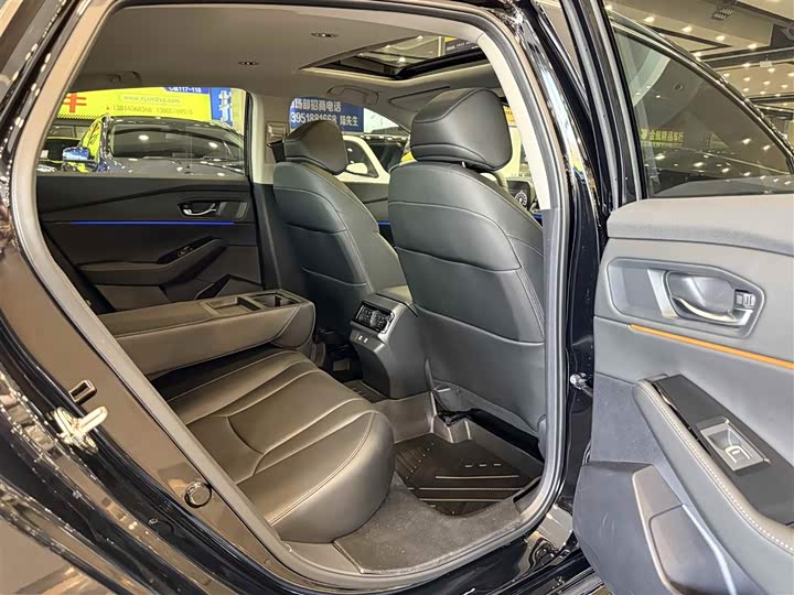 Honda Accord 2025 2025款 运动系列 260TURBO 豪华版