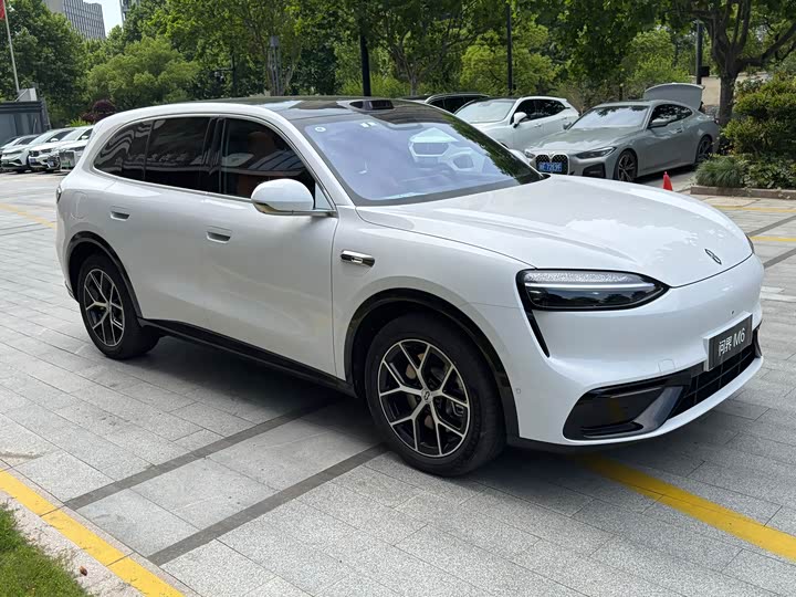 2026 Aito M6