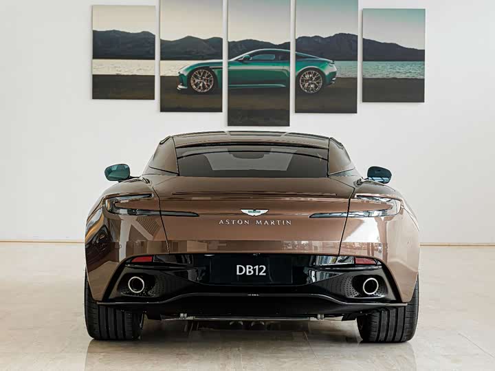 Aston Martin DB12 2025 2025款 4.0T V8 Coupe
