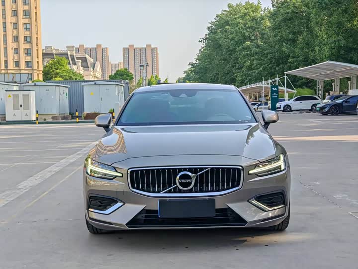 Zdjęcie 2 - Volvo S60