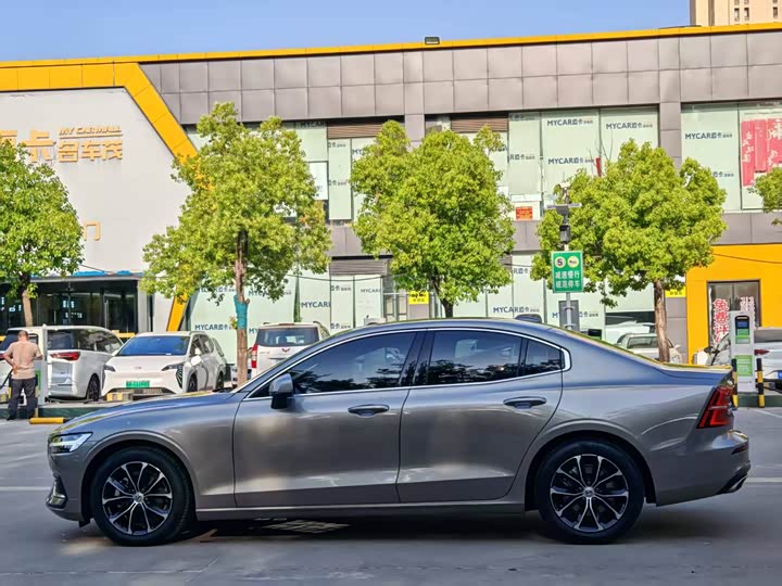 Zdjęcie 4 - Volvo S60