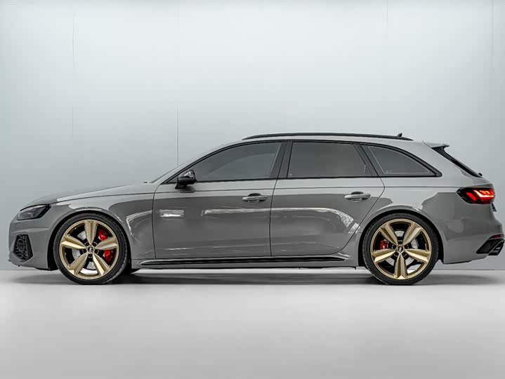 Audi RS 4 2023 2023款 RS4 Avant 暗金版