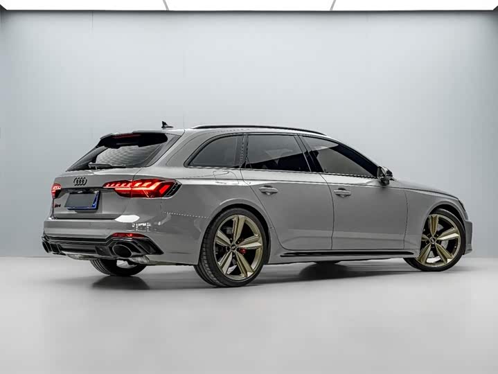 Audi RS 4 2023 2023款 RS4 Avant 暗金版