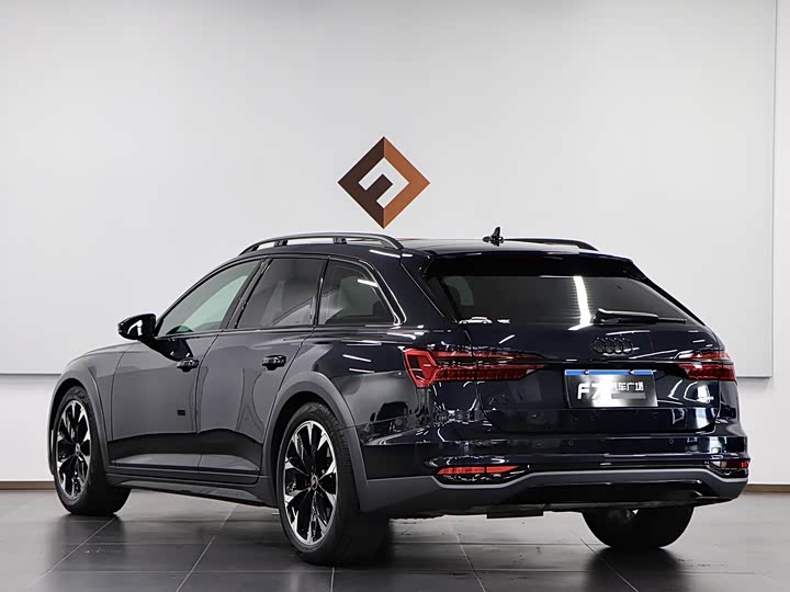 Audi A6 2022 2022款 allroad quattro 探索家 55 TFSI 尊享越野型