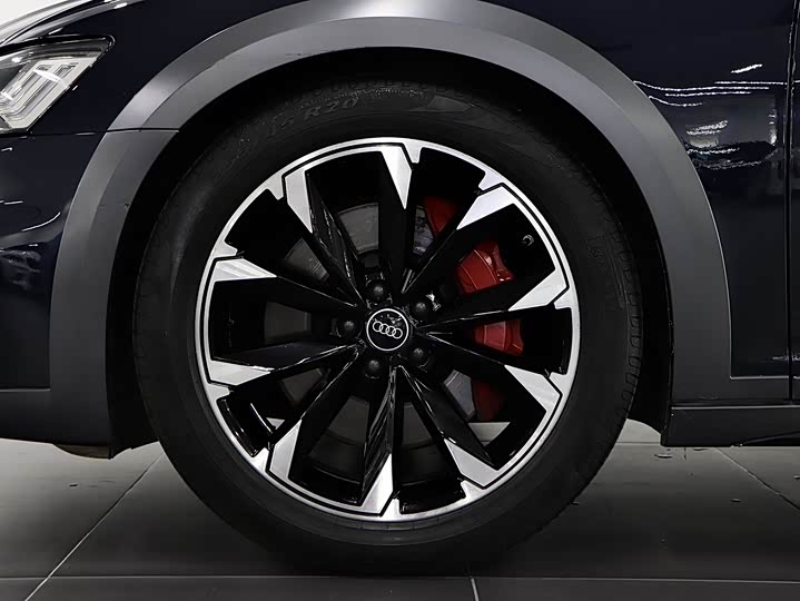 Audi A6 2022 2022款 allroad quattro 探索家 55 TFSI 尊享越野型