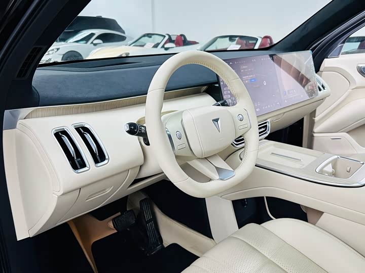 Changan Deepal S09 2025 2025款 四驱Ultra+ 高定版