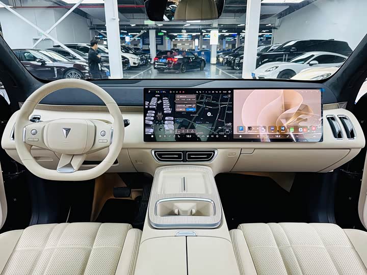 Changan Deepal S09 2025 2025款 四驱Ultra+ 高定版