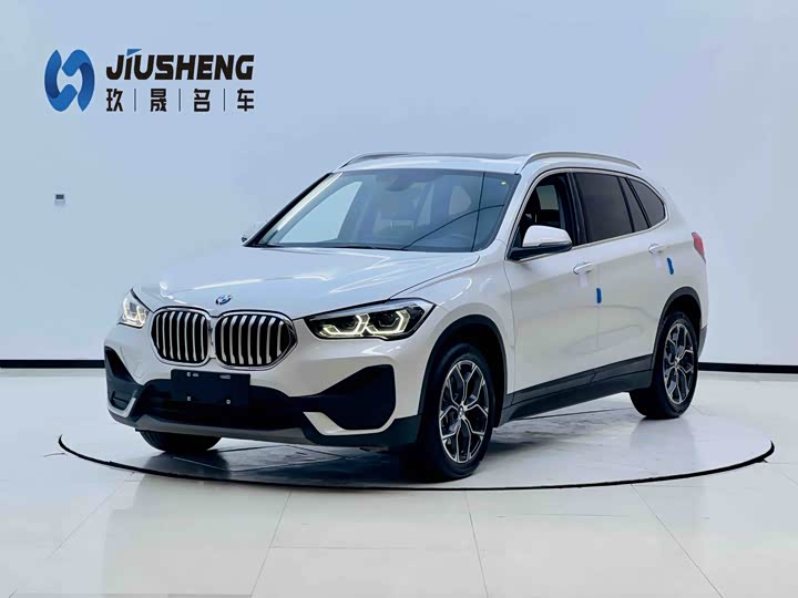 Фото 1 - BMW X1