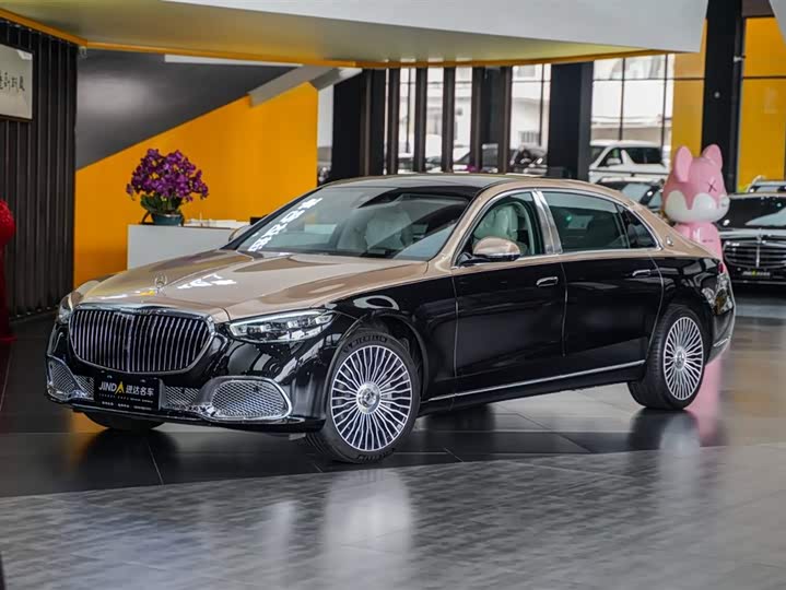 Фото 1 - Mercedes-Benz Maybach S-Class